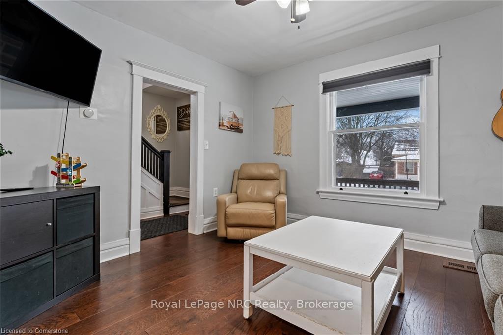 Photo 11 of 80 Maple Street, St. Catharines, Downtown — HOMEH