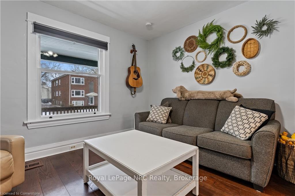 Photo 12 of 80 Maple Street, St. Catharines, Downtown — HOMEH