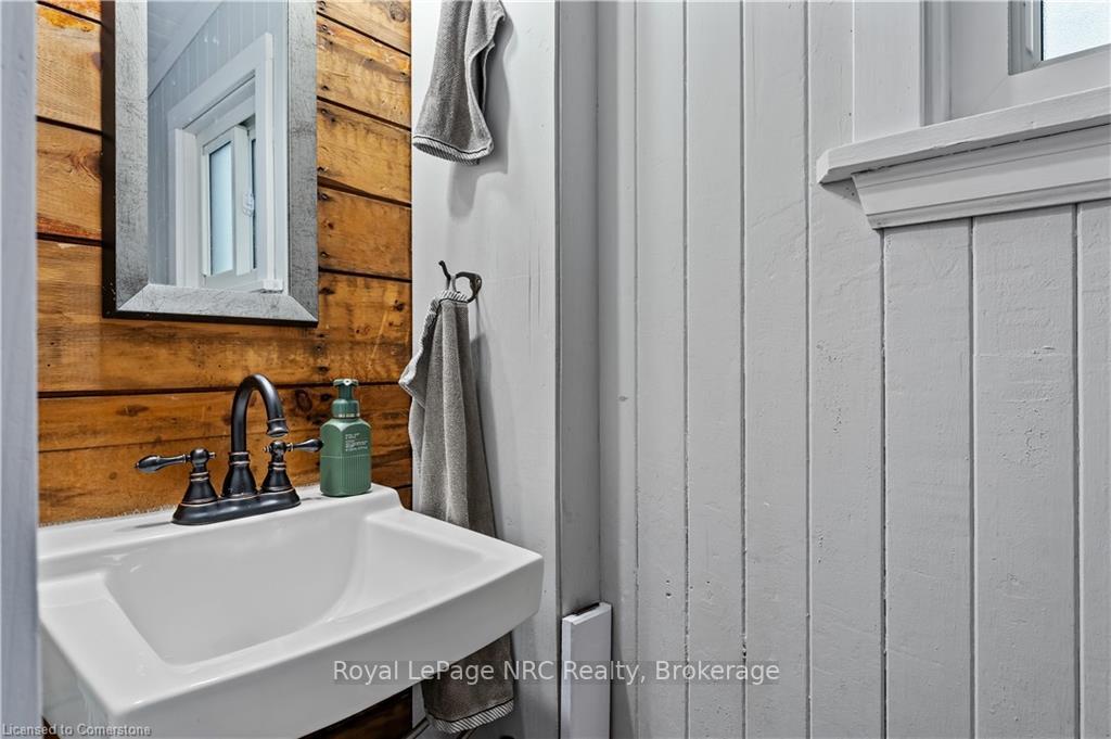 Photo 23 of 80 Maple Street, St. Catharines, Downtown — HOMEH