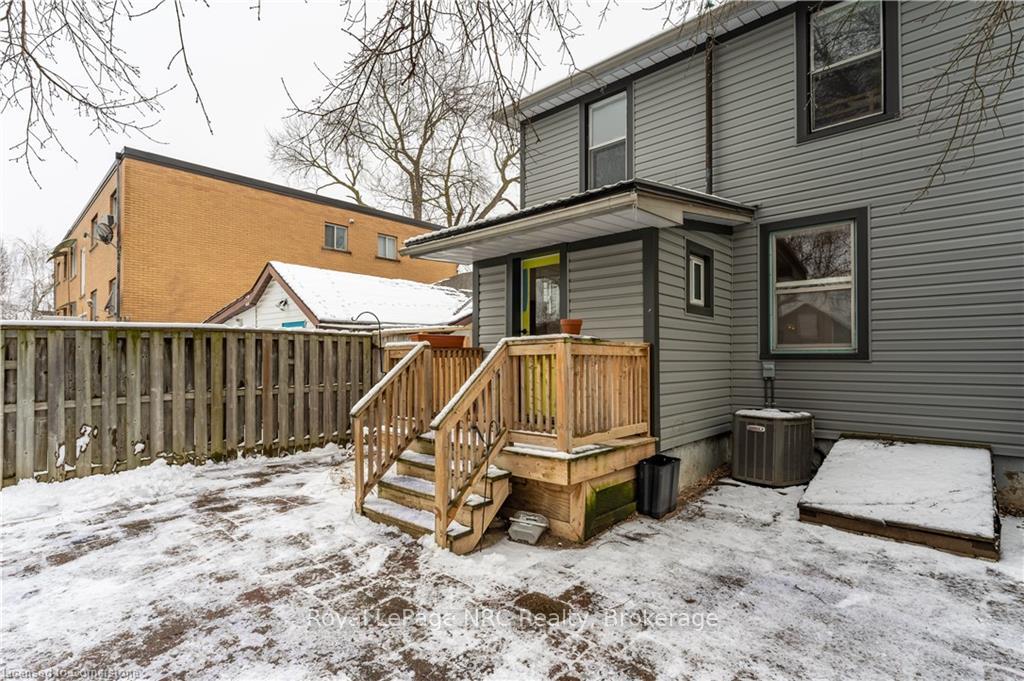 Photo 40 of 80 Maple Street, St. Catharines, Downtown — HOMEH