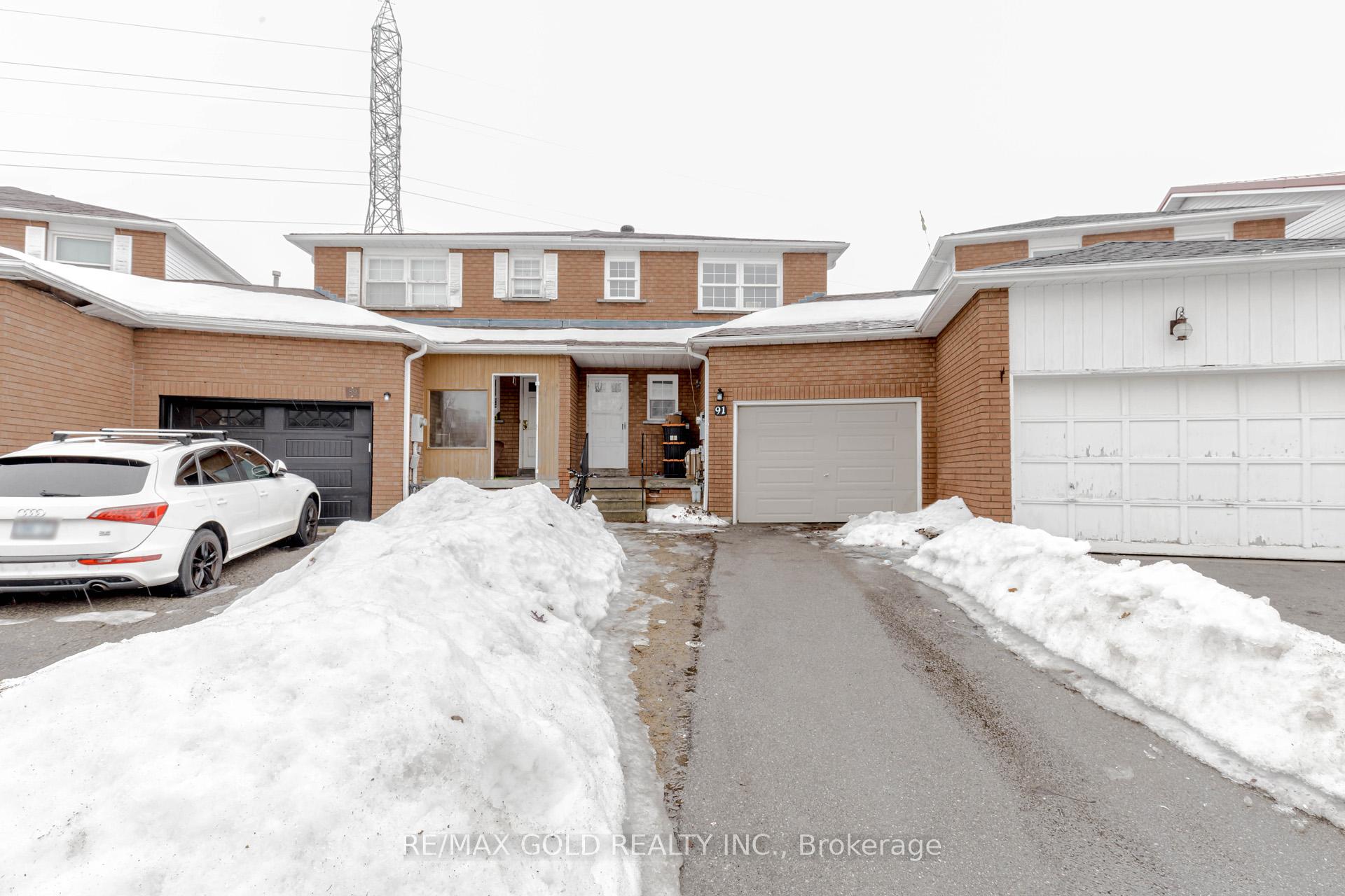 Photo 2 of 91 Tulip Drive, Brampton, Fletcher's Creek South — HOMEH