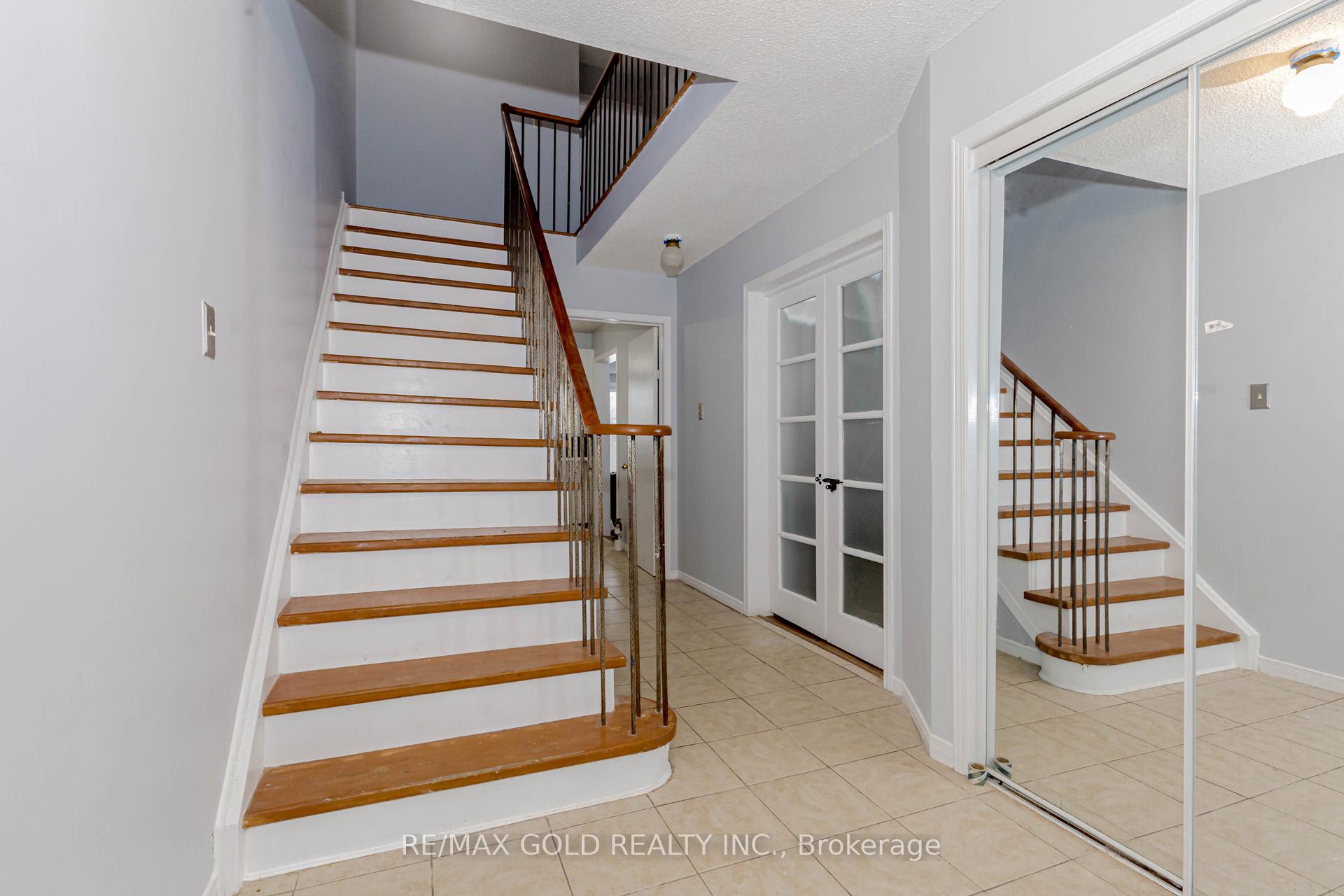 Photo 20 of 91 Tulip Drive, Brampton, Fletcher's Creek South — HOMEH