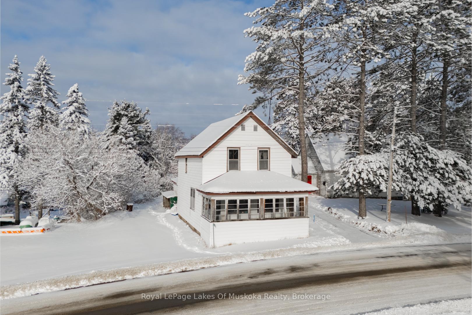 Photo 1 of 12 Rain Lake Road, Kearney — HOMEH