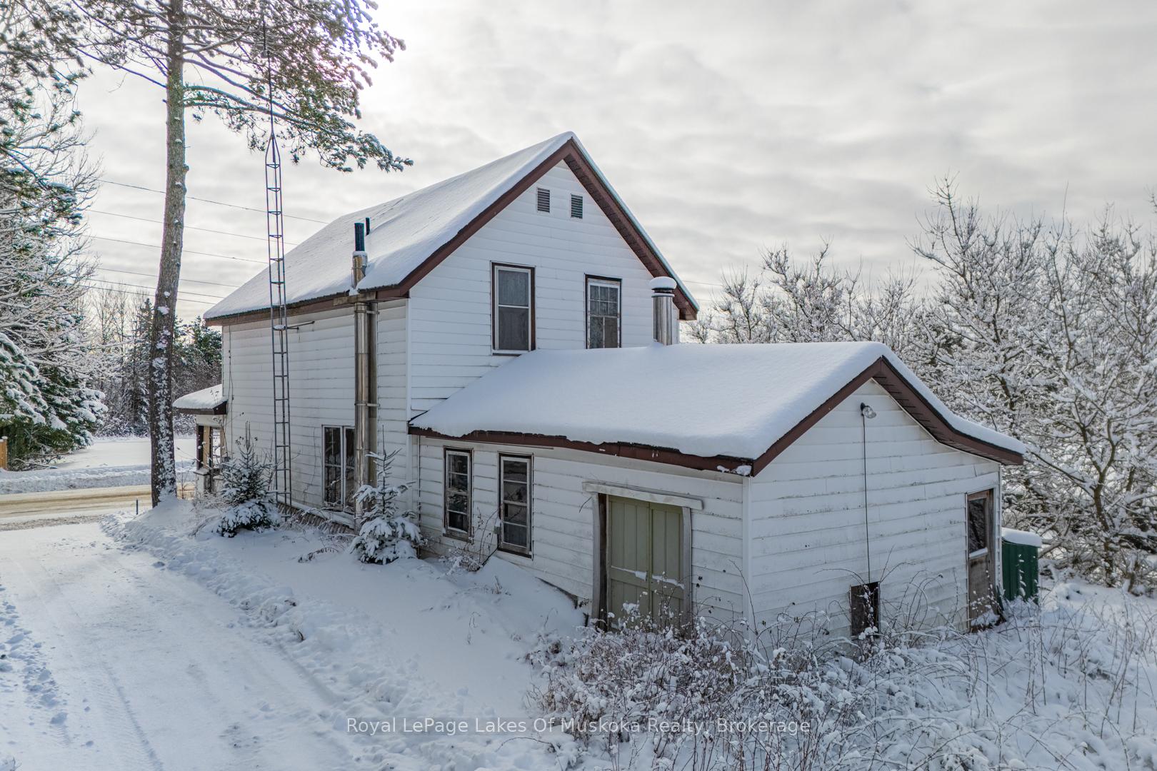 Photo 28 of 12 Rain Lake Road, Kearney — HOMEH