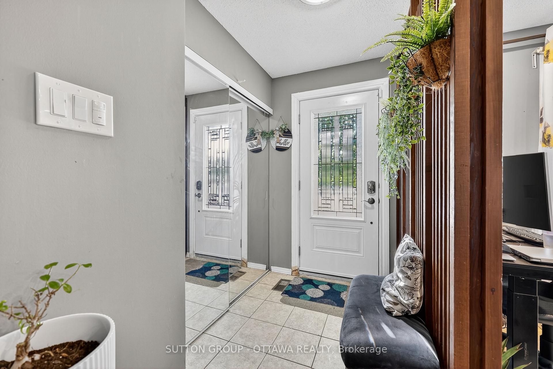 Photo 9 of 1000 Adley Road, Ottawa, Carson Grove — HOMEH