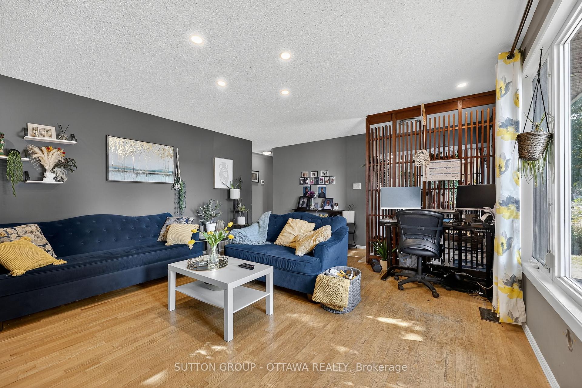 Photo 7 of 1000 Adley Road, Ottawa, Carson Grove — HOMEH