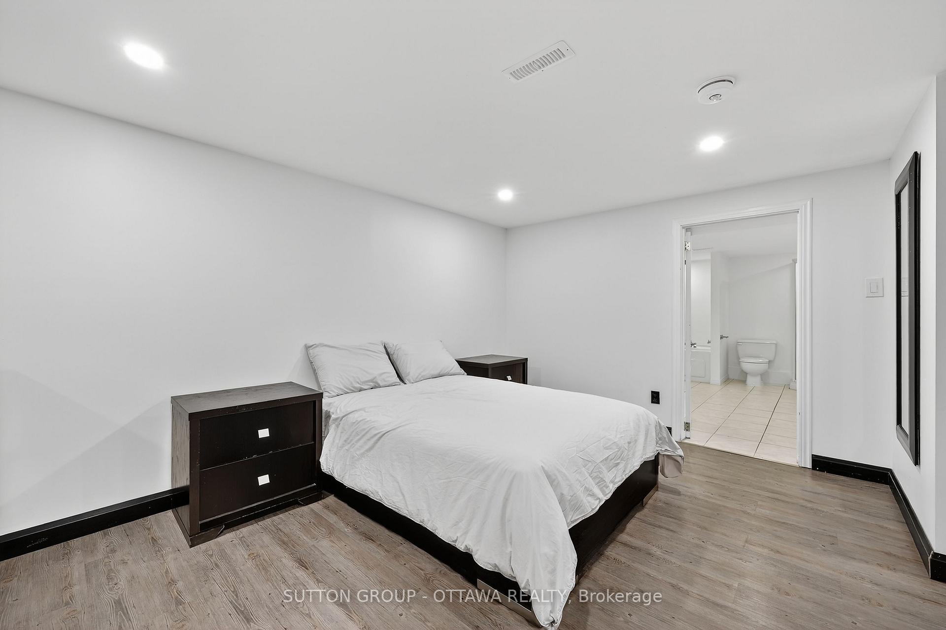 Photo 29 of 1000 Adley Road, Ottawa, Carson Grove — HOMEH