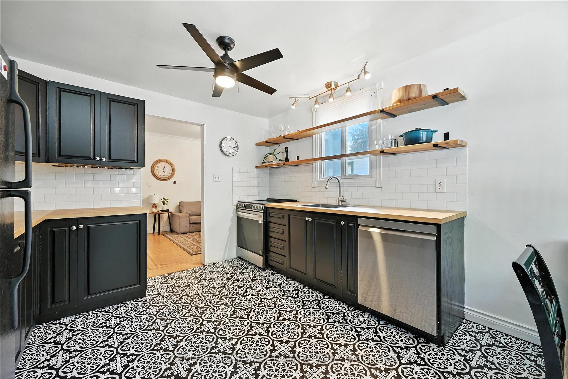 Photo 12 of 94 Royal Avenue, Hamilton, Ainslie Wood — HOMEH