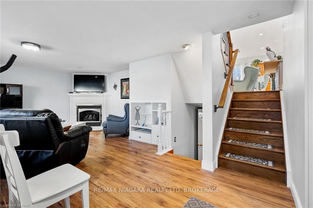 Photo 19 of 111 Sherman Drive, St. Catharines, Lakeport — HOMEH