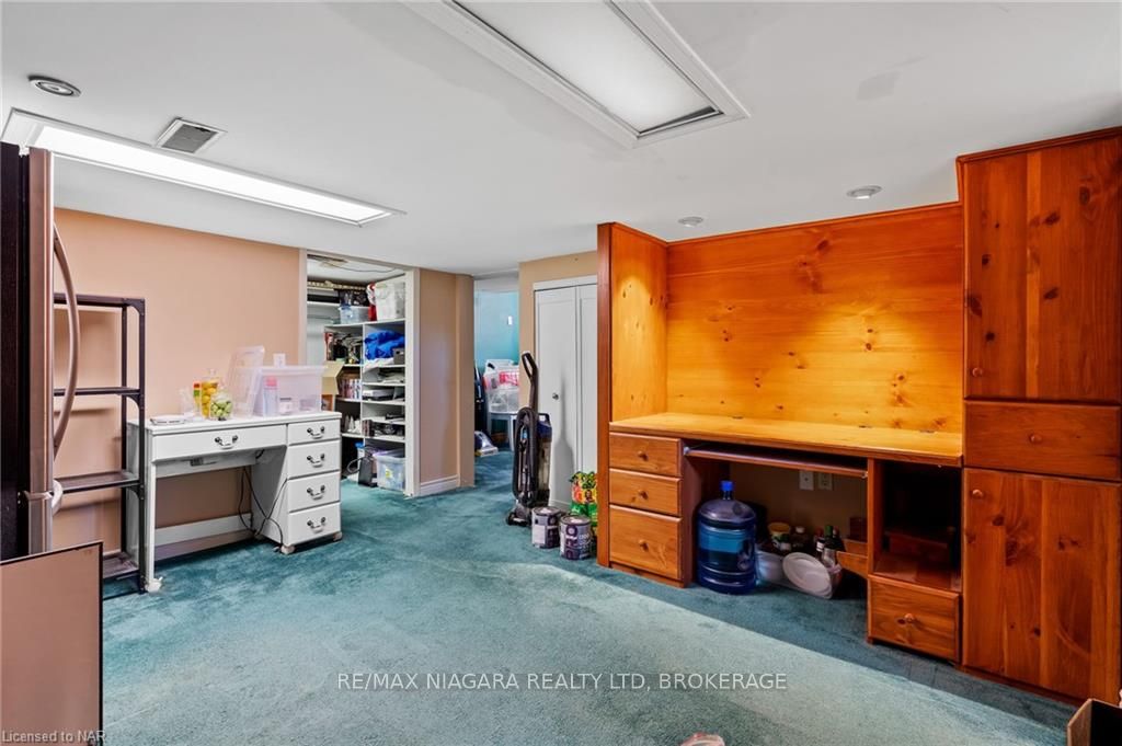 Photo 24 of 111 Sherman Drive, St. Catharines, Lakeport — HOMEH