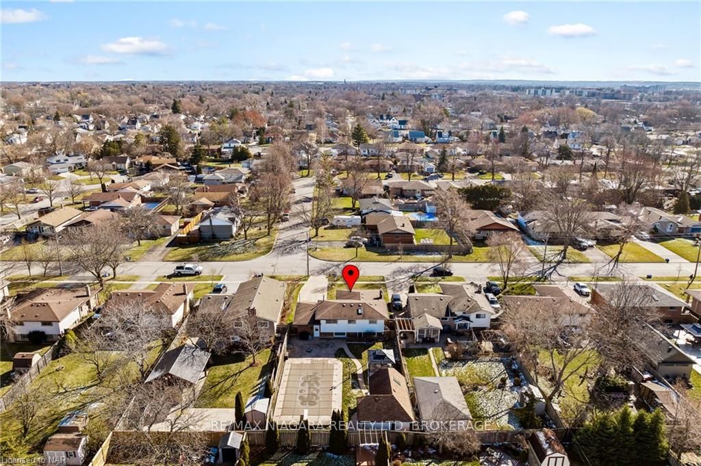 Photo 41 of 111 Sherman Drive, St. Catharines, Lakeport — HOMEH