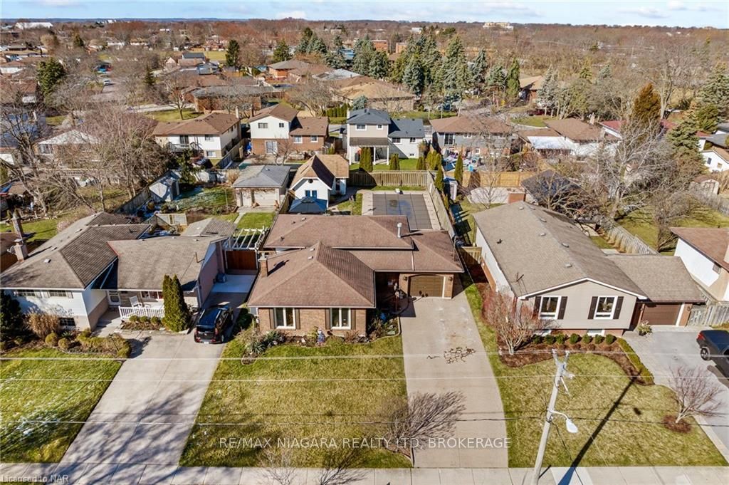 Photo 42 of 111 Sherman Drive, St. Catharines, Lakeport — HOMEH