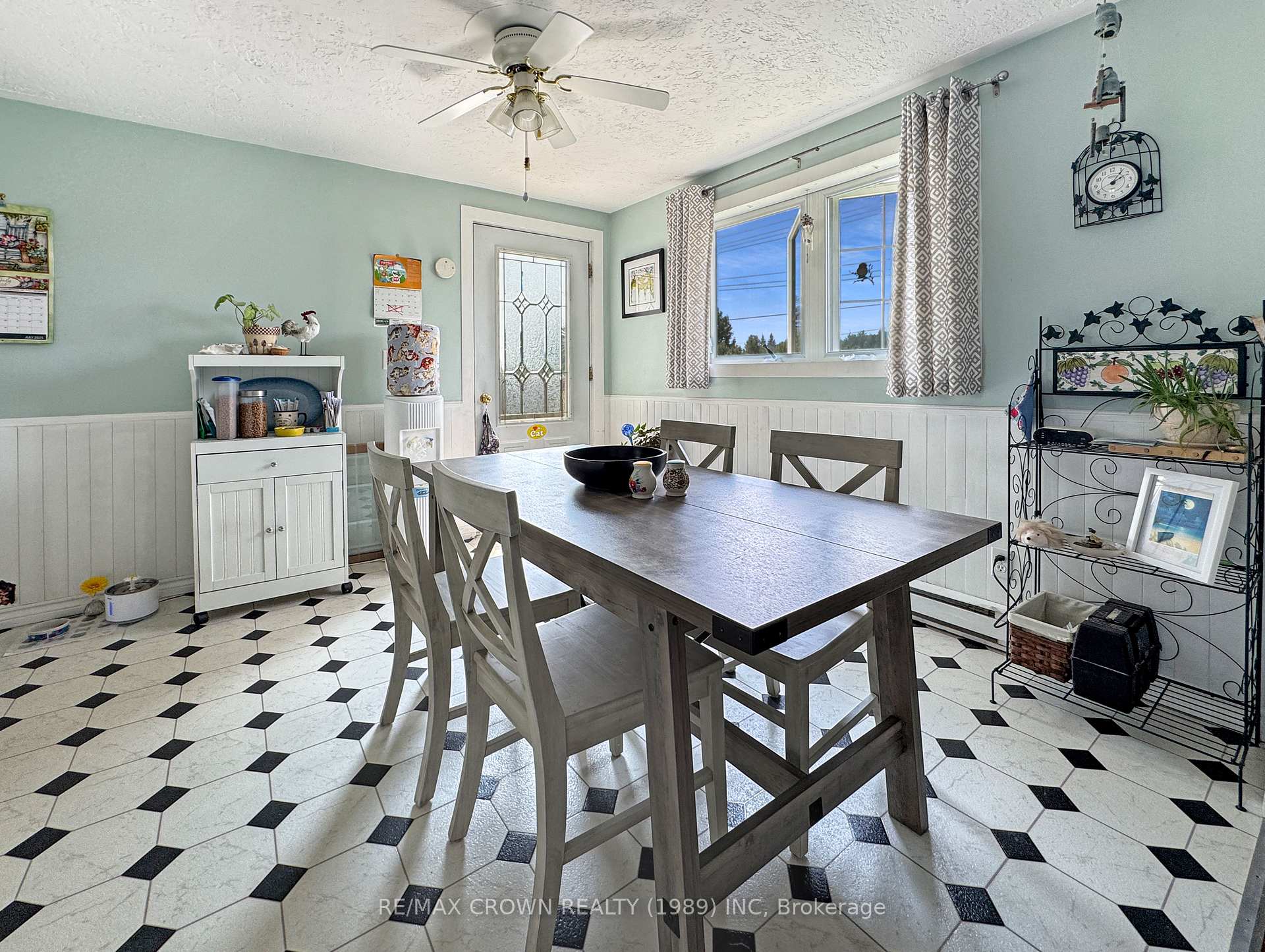 Photo 10 of 74 Riverside Drive, Hornepayne — HOMEH