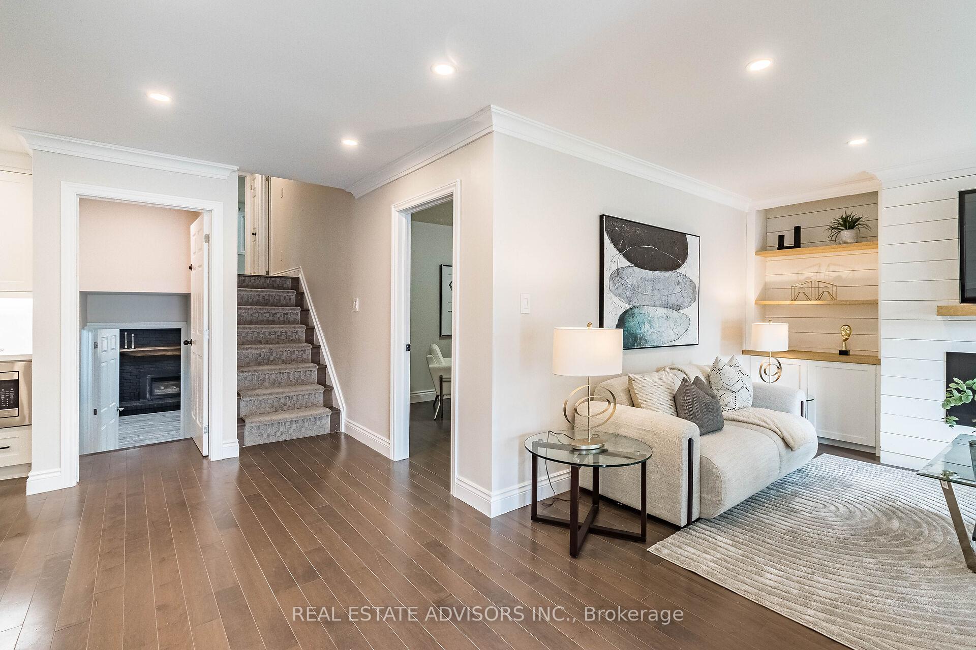 Photo 3 of 203 Browning Trail, Barrie, 400 North — HOMEH