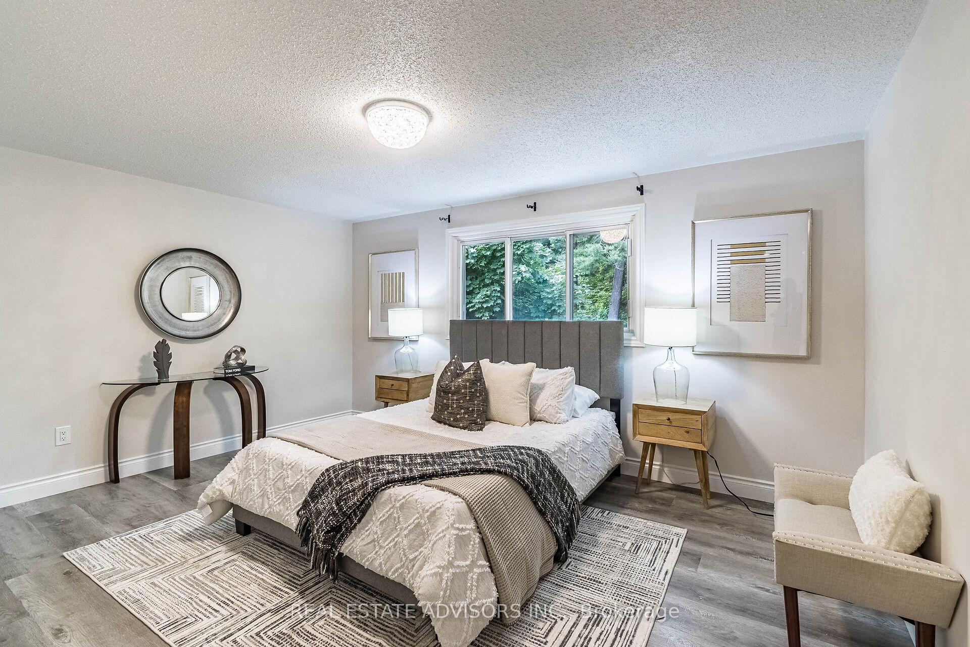 Photo 15 of 203 Browning Trail, Barrie, 400 North — HOMEH