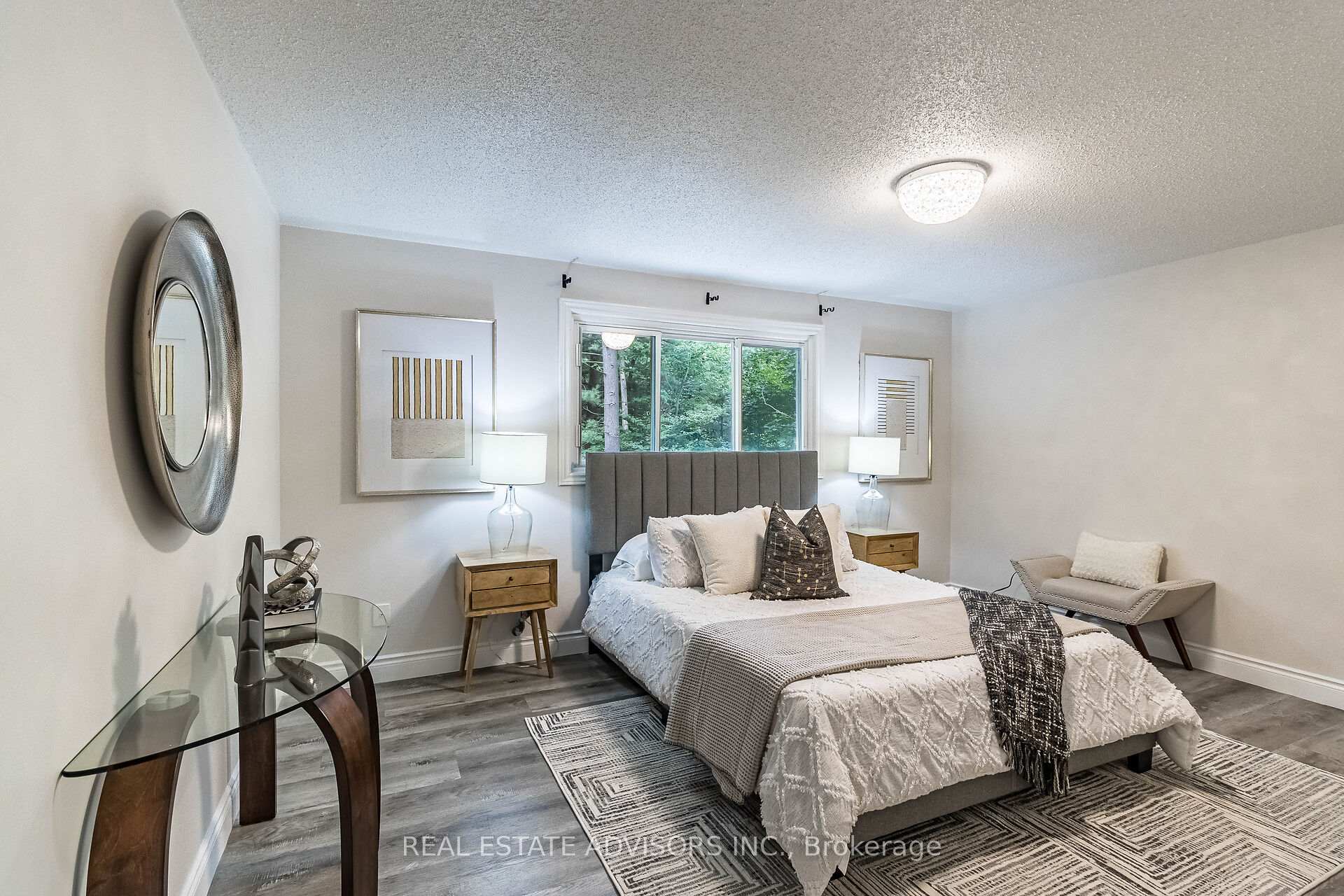 Photo 16 of 203 Browning Trail, Barrie, 400 North — HOMEH