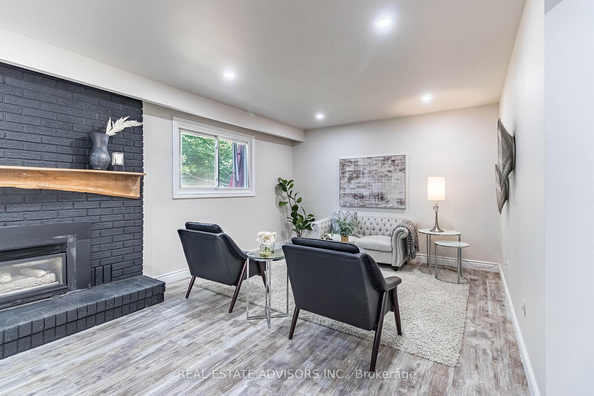 Photo 22 of 203 Browning Trail, Barrie, 400 North — HOMEH