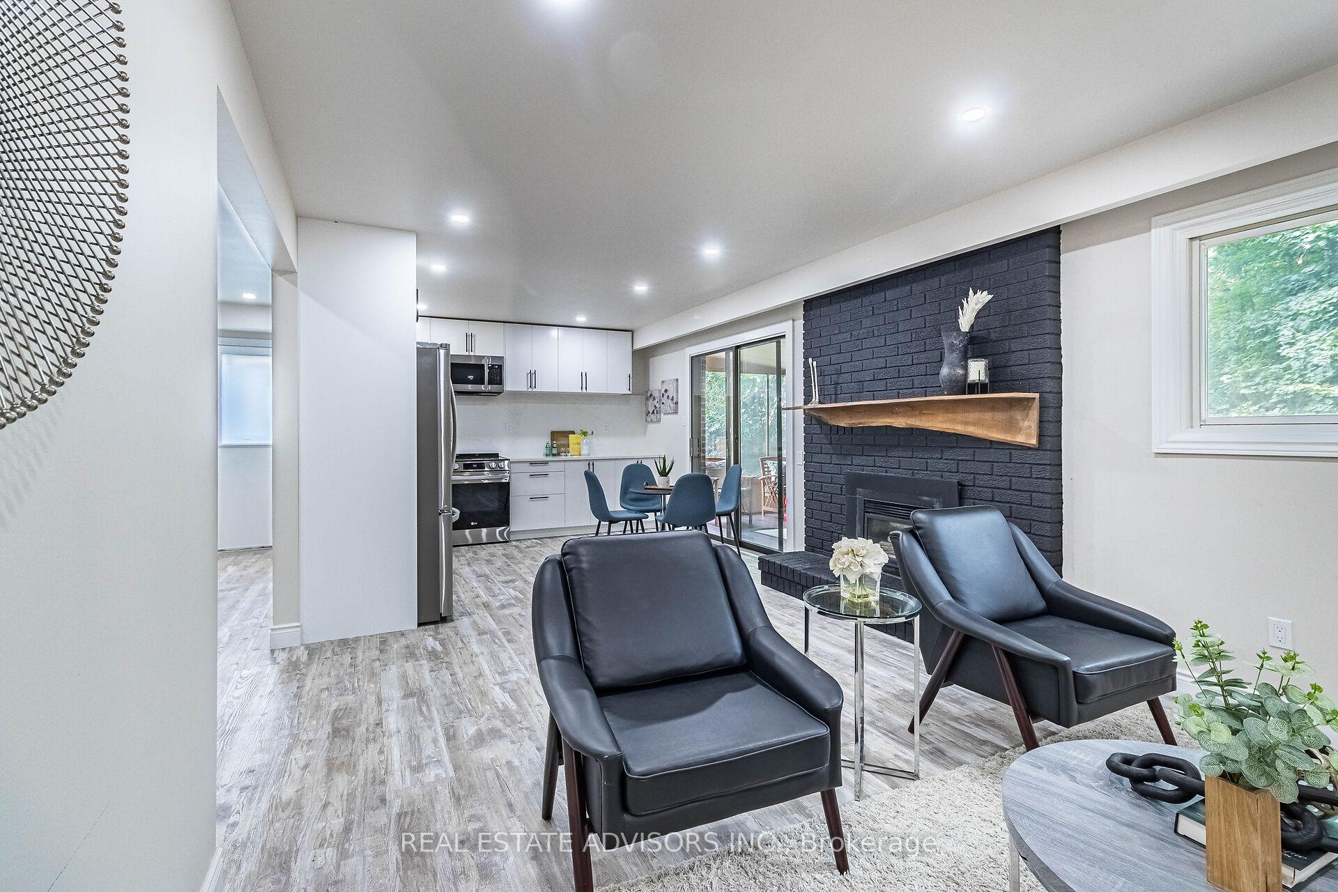 Photo 23 of 203 Browning Trail, Barrie, 400 North — HOMEH