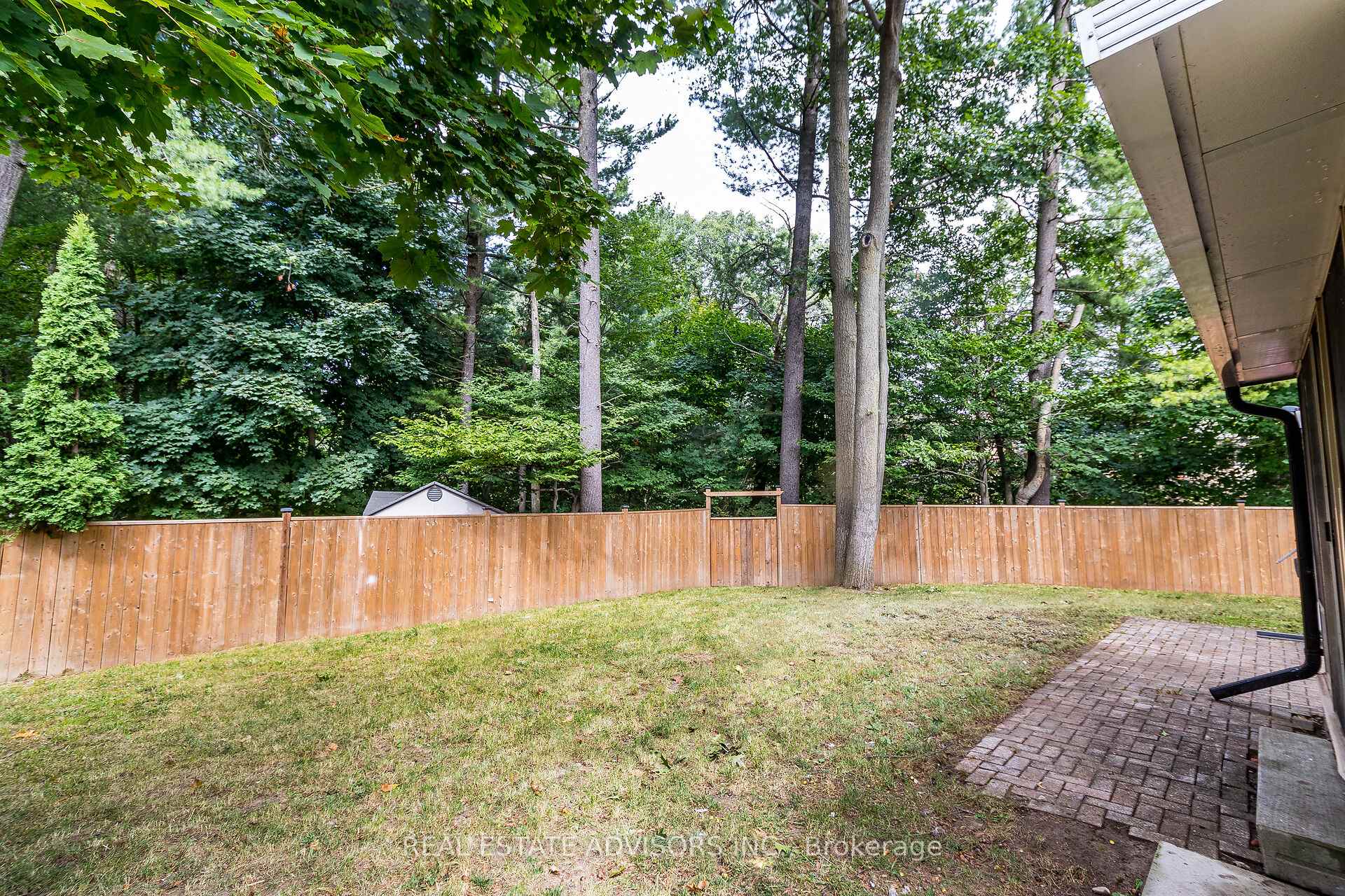 Photo 37 of 203 Browning Trail, Barrie, 400 North — HOMEH