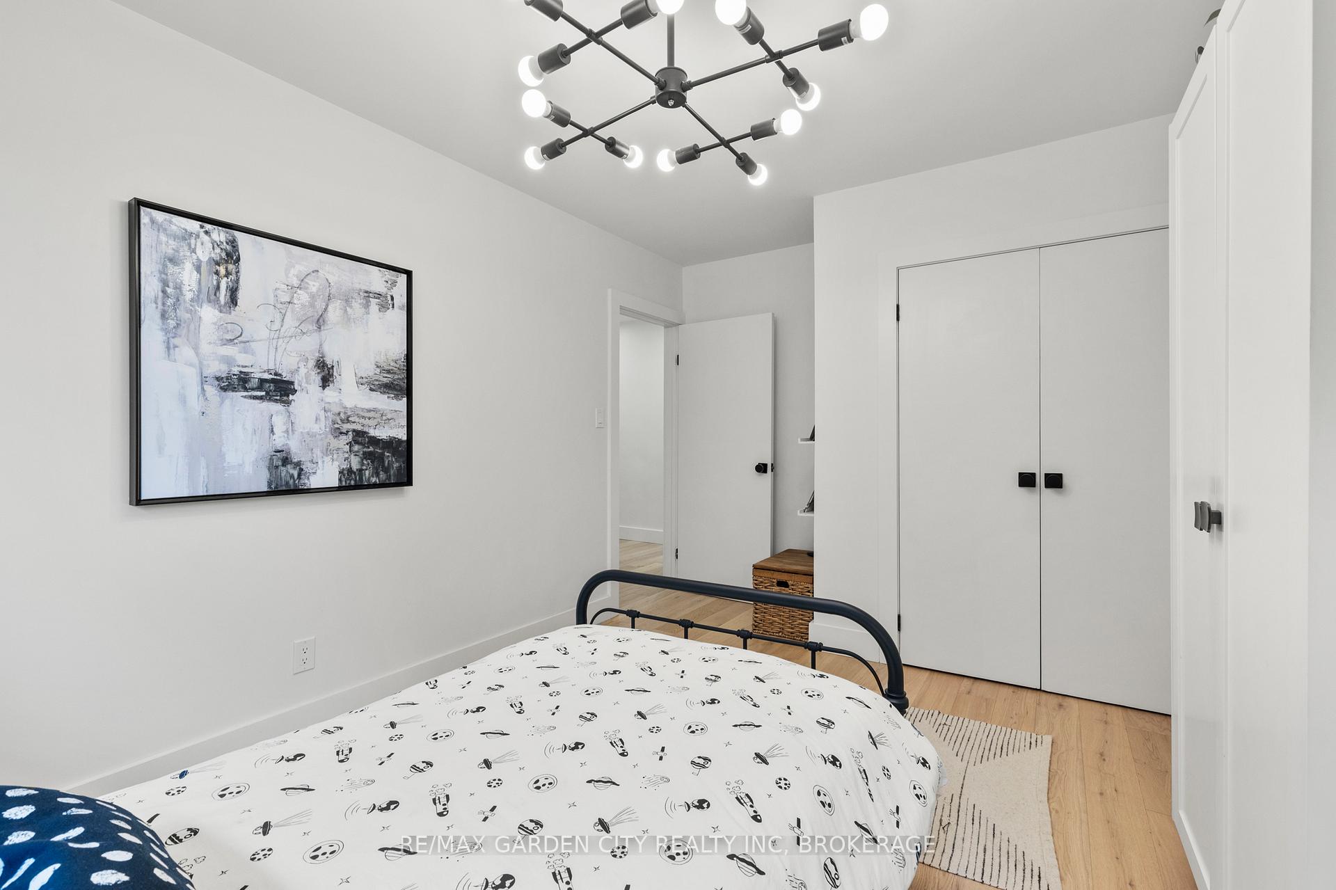 Photo 19 of 3 Cardinal Circle, St. Catharines, Vine/Linwell — HOMEH