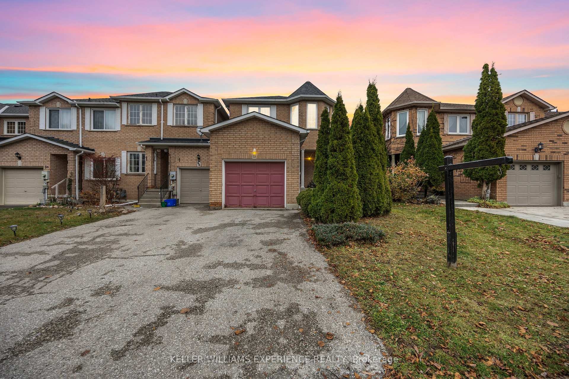 Photo 1 of 70 Bruce Crescent, Barrie, Bayshore — HOMEH