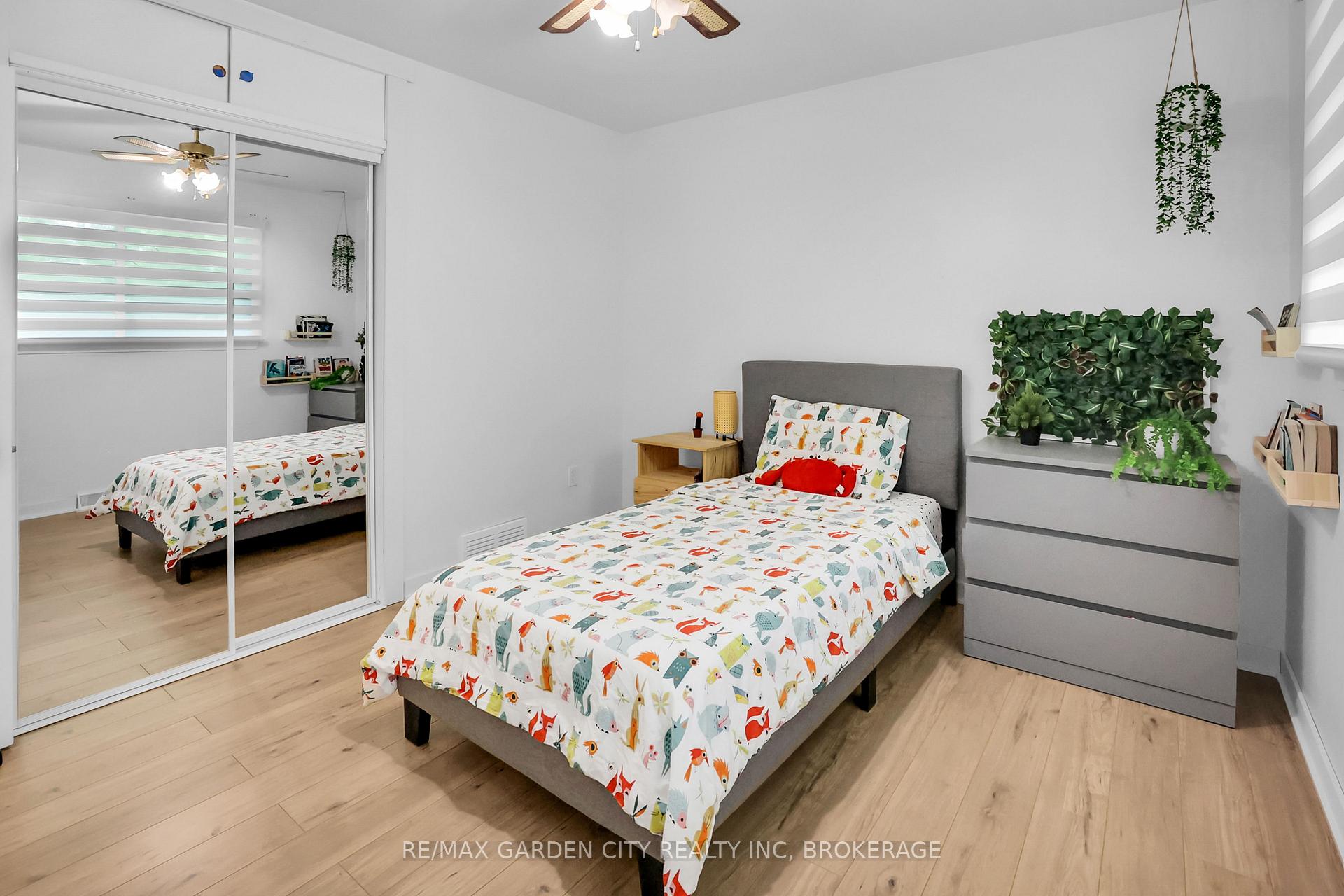 Photo 18 of 18 Wakil Drive, St. Catharines, Glendale/Glenridge — HOMEH
