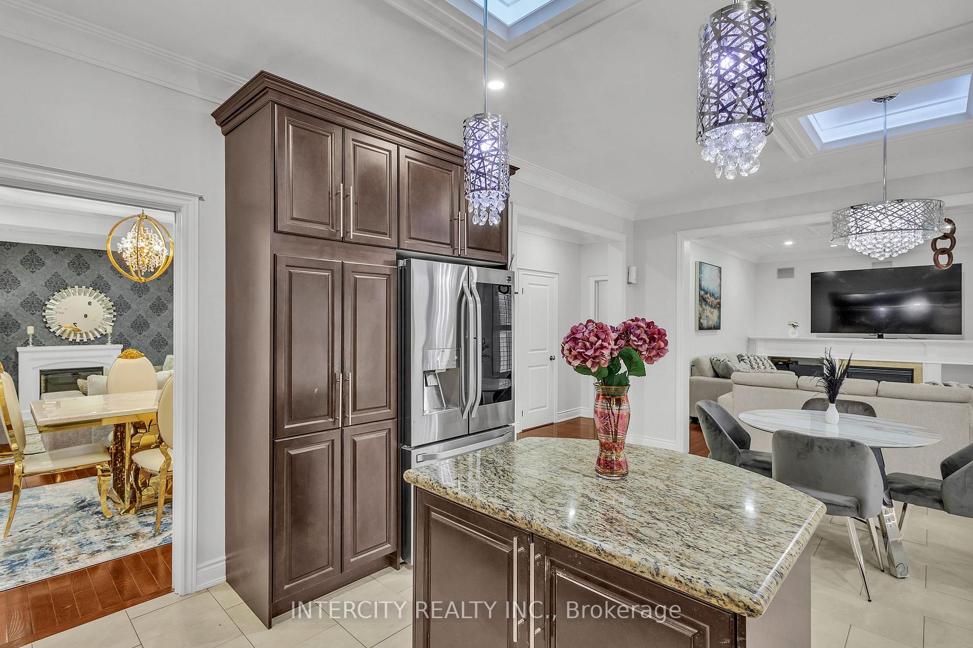 Photo 15 of 22 Pasadena Avenue, Brampton, Bram East — HOMEH