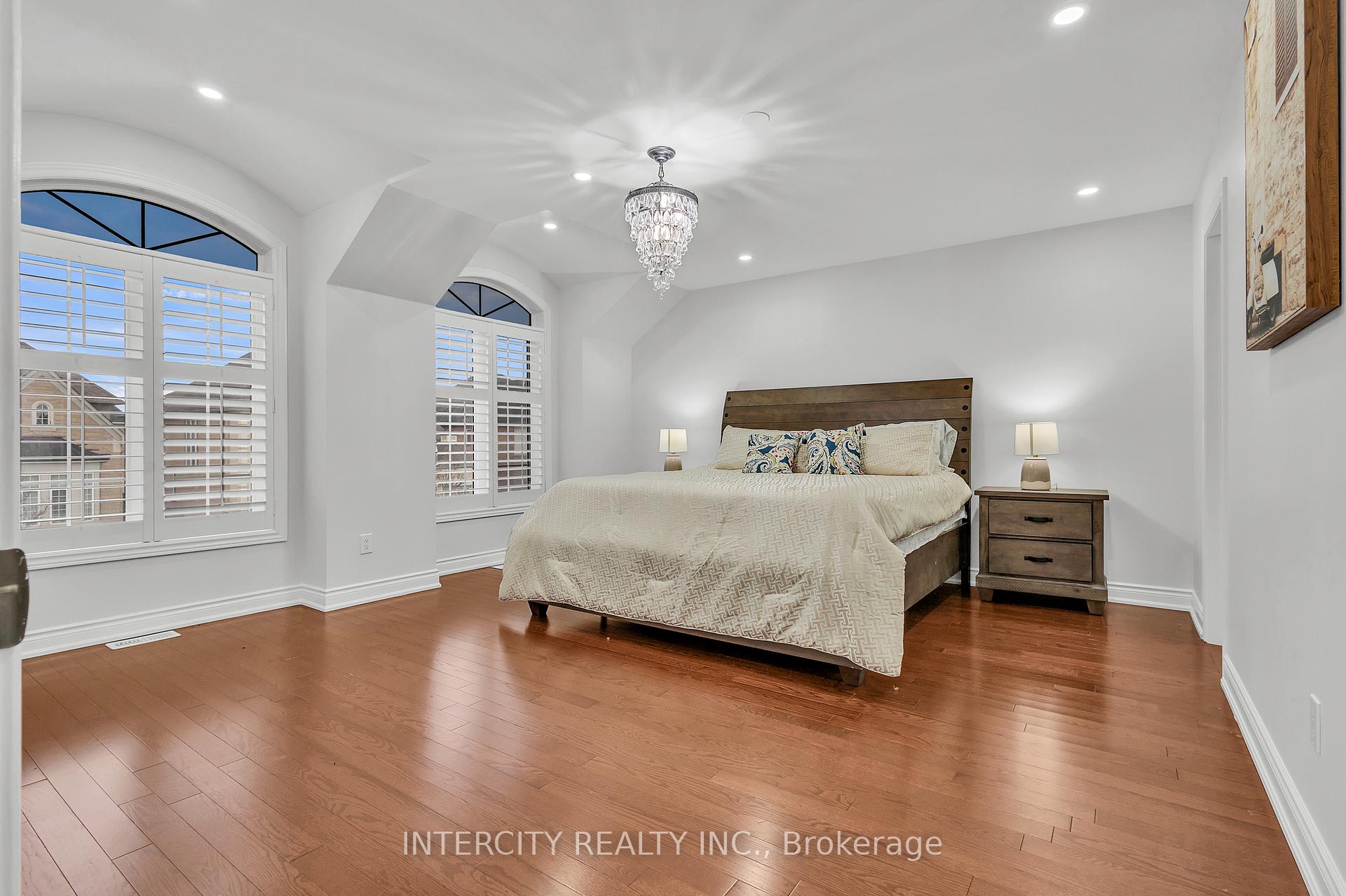 Photo 27 of 22 Pasadena Avenue, Brampton, Bram East — HOMEH