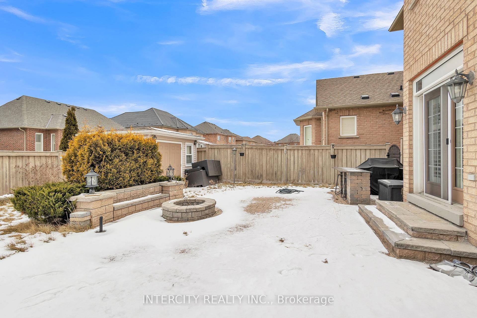 Photo 38 of 22 Pasadena Avenue, Brampton, Bram East — HOMEH