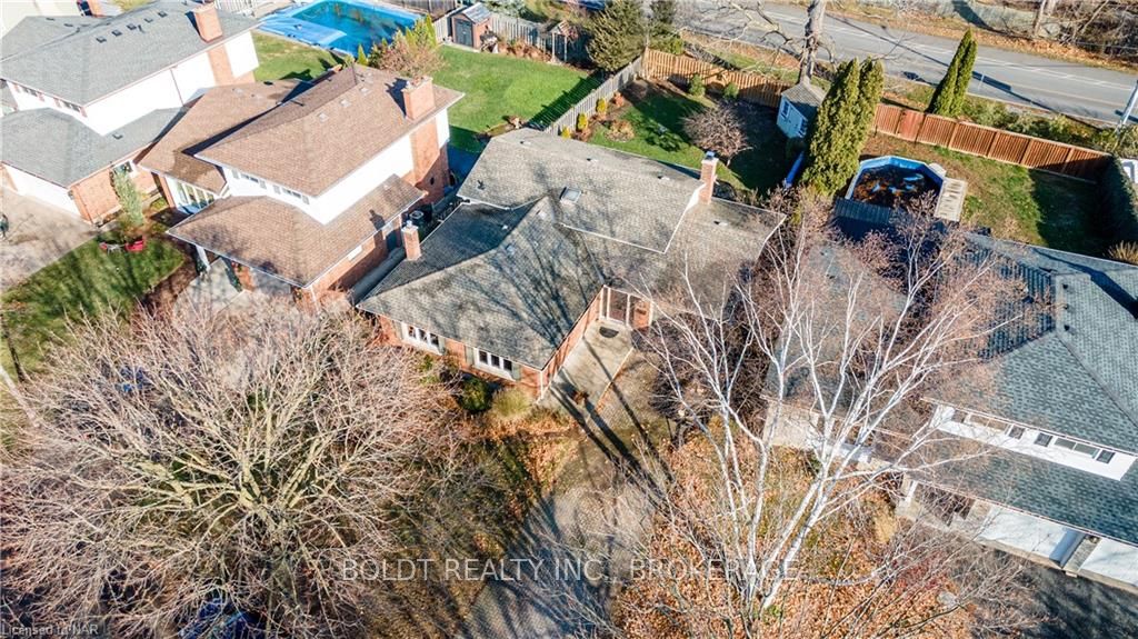 Photo 28 of 33 Port Master Drive, St. Catharines, Martindale Pond — HOMEH