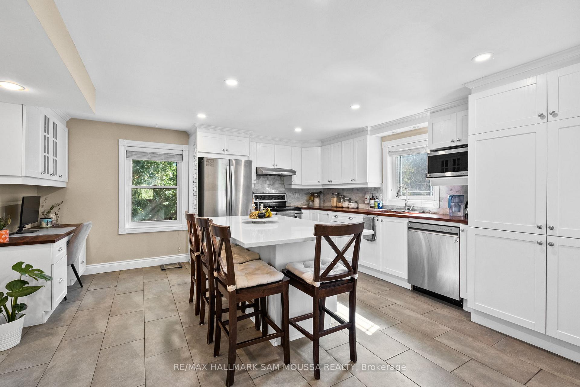 Photo 7 of 4968 Thunder Road, Ottawa, Carlsbad Springs — HOMEH