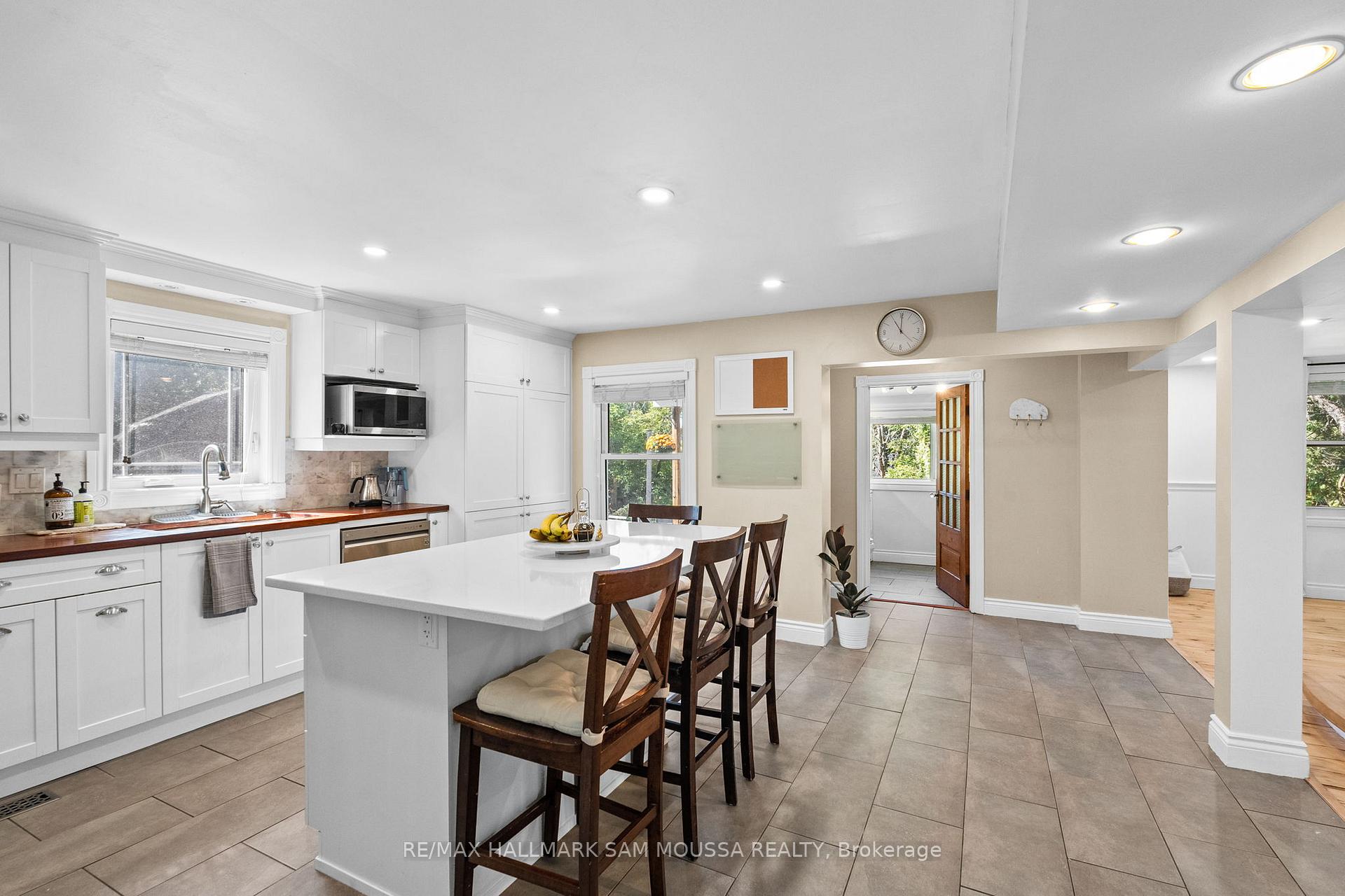 Photo 14 of 4968 Thunder Road, Ottawa, Carlsbad Springs — HOMEH