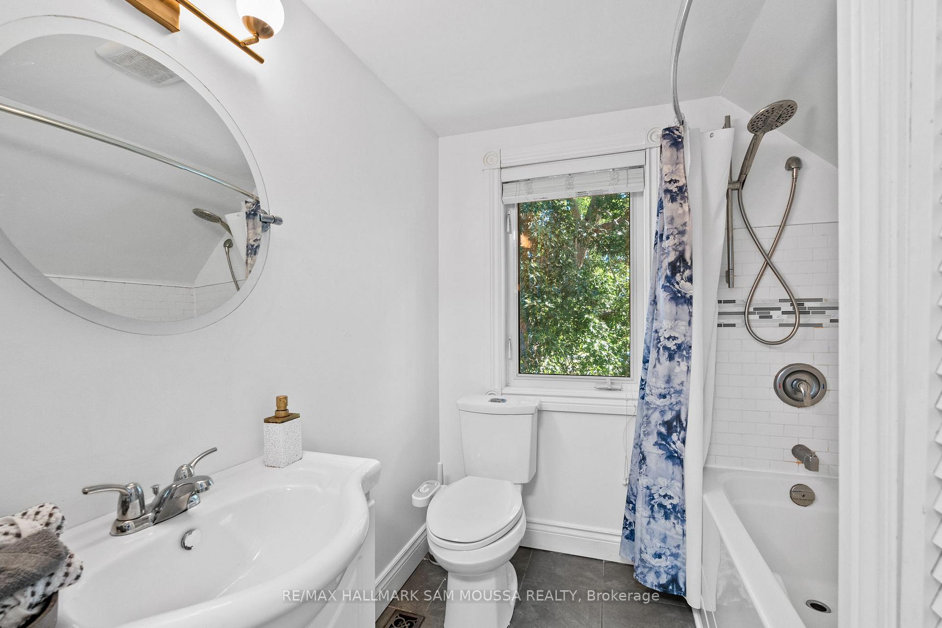 Photo 26 of 4968 Thunder Road, Ottawa, Carlsbad Springs — HOMEH