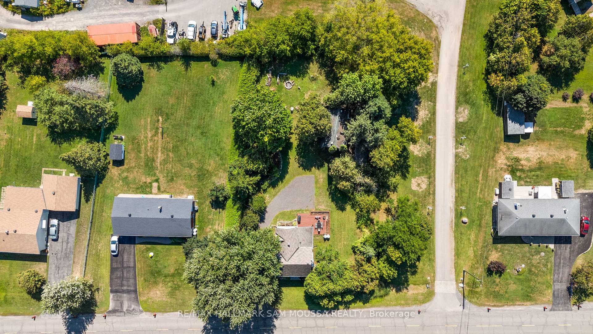 Photo 36 of 4968 Thunder Road, Ottawa, Carlsbad Springs — HOMEH
