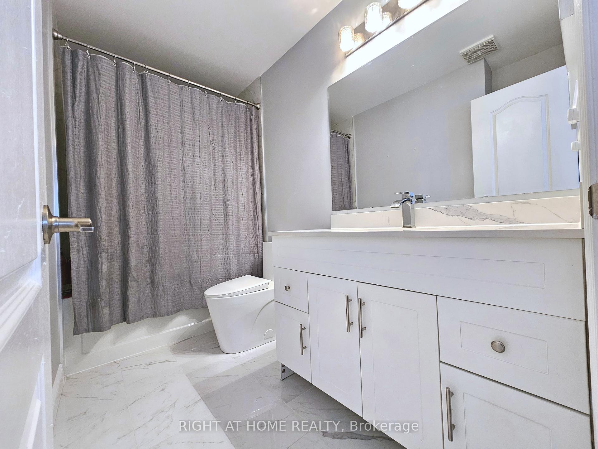 Photo 13 of 28 Peter Street, Barrie, Ardagh — HOMEH