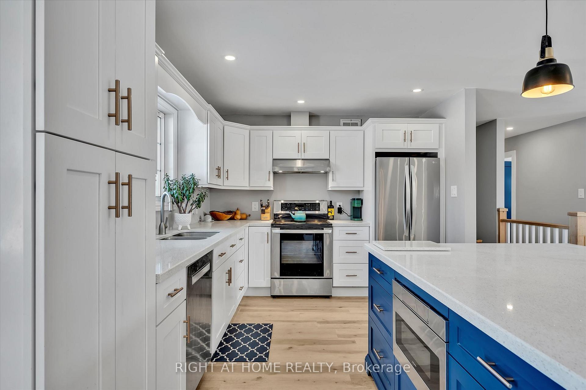 Photo 11 of 1430 Webster Road, Douro-Dummer — HOMEH