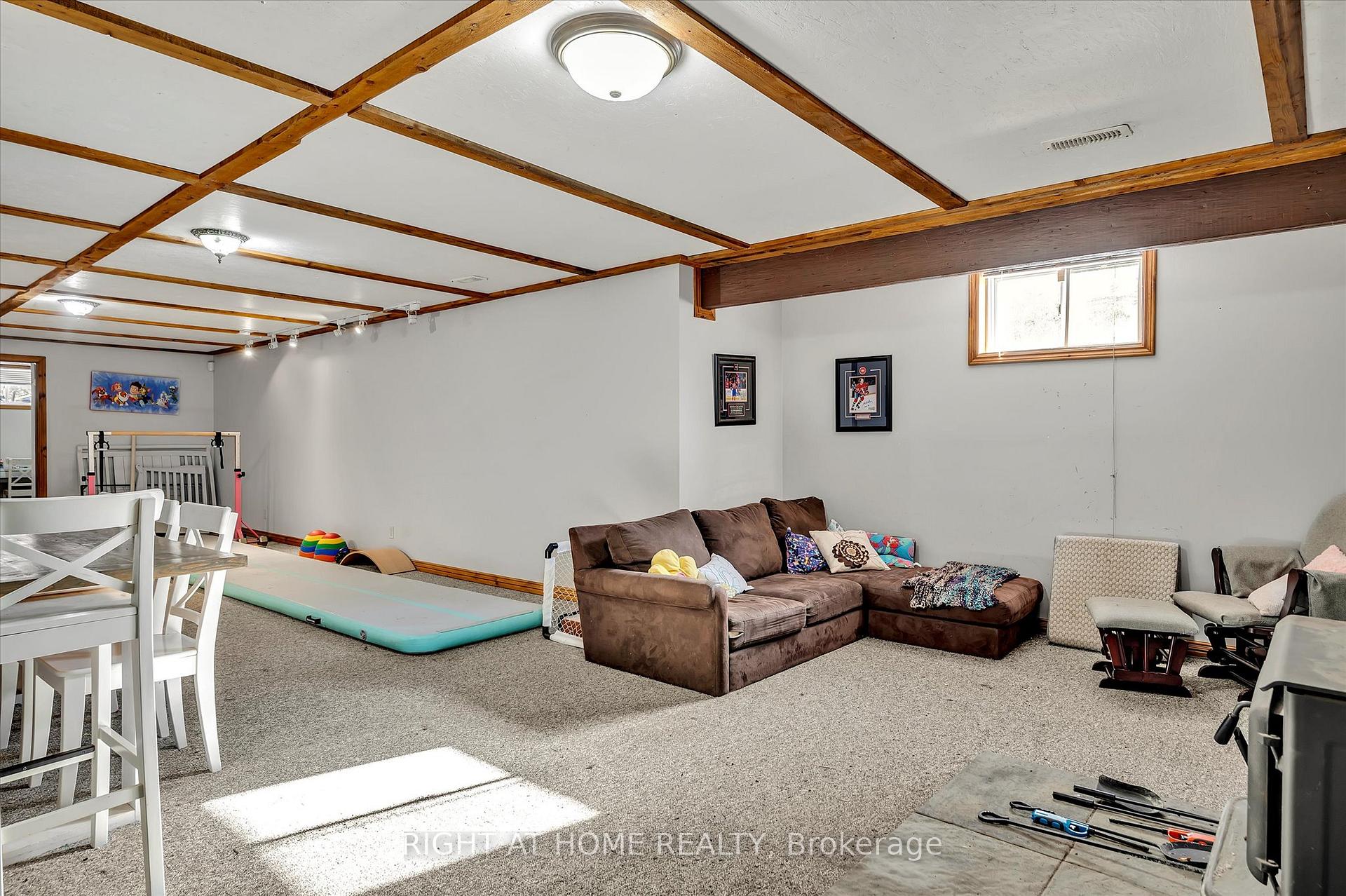 Photo 27 of 1430 Webster Road, Douro-Dummer — HOMEH