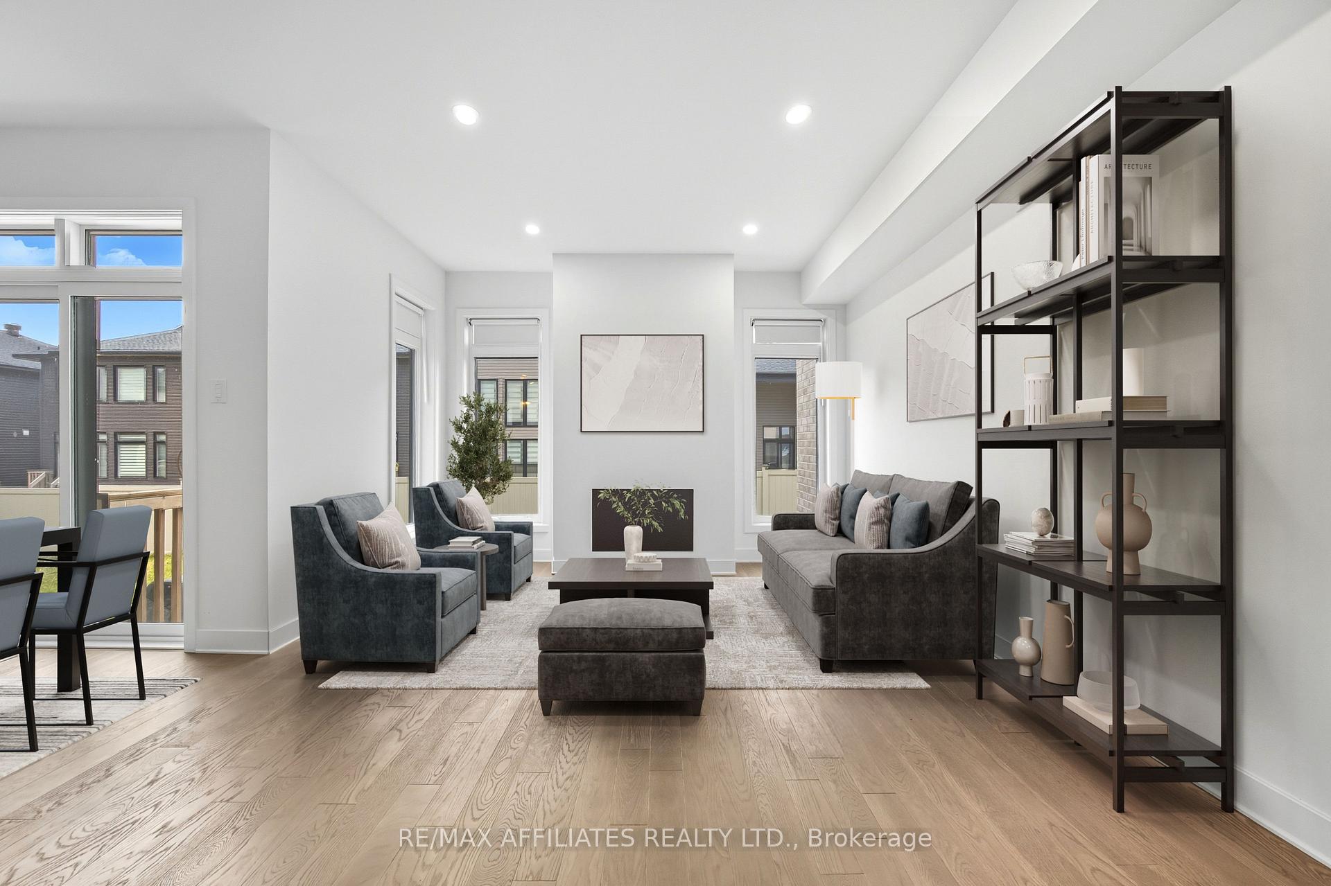 Photo 8 of 966 Acoustic Way, Ottawa, Riverside South/Gloucester Glen — HOMEH