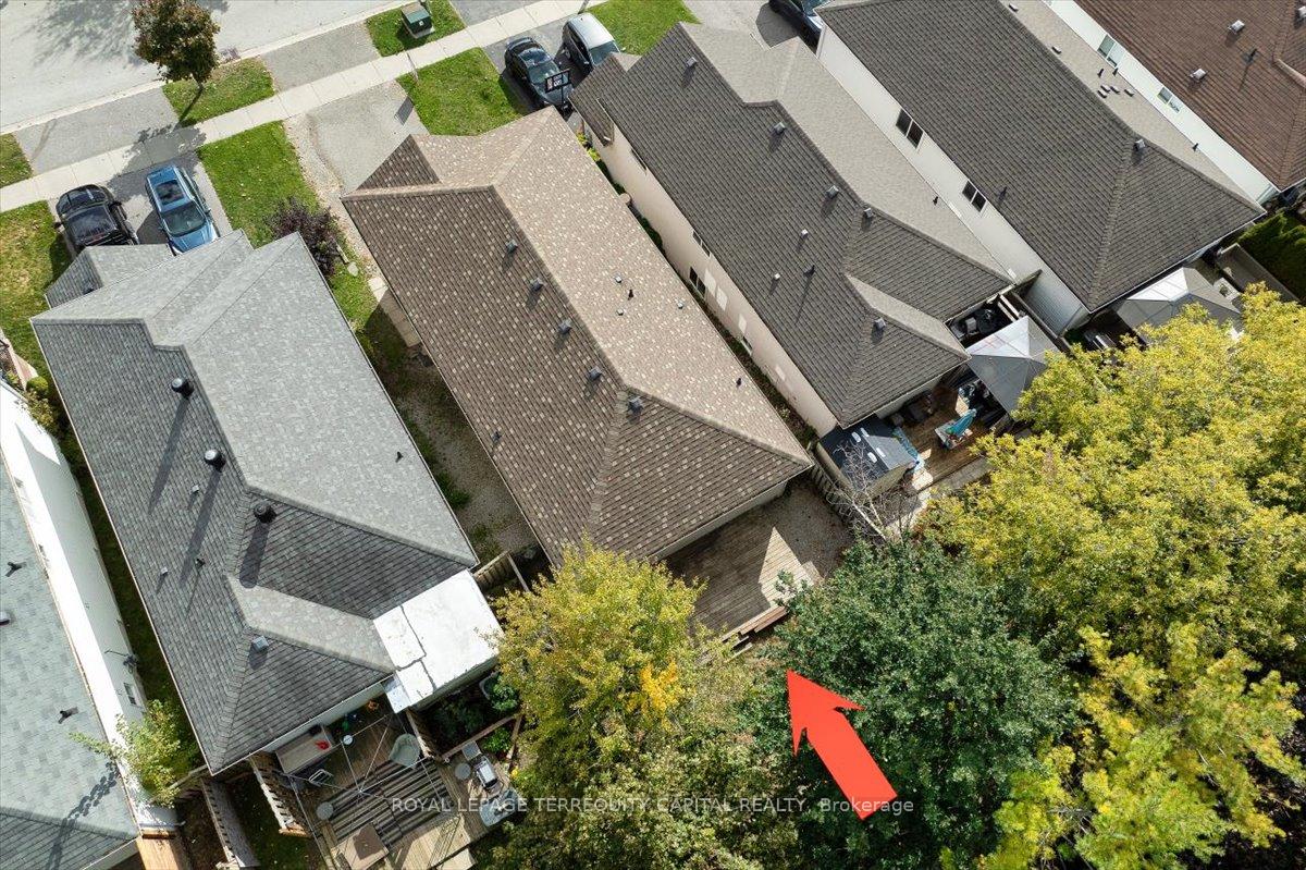 Photo 4 of 54 Copeman Crescent, Barrie, Painswick North — HOMEH