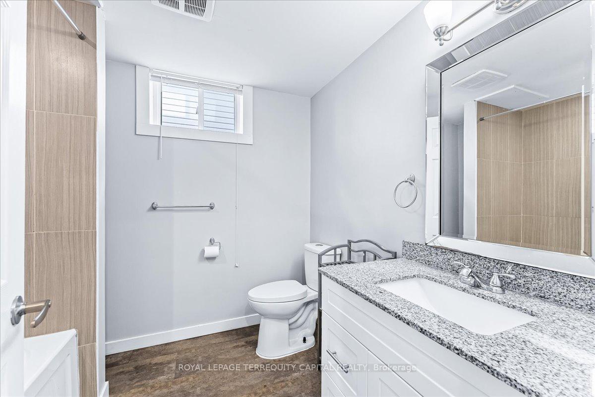 Photo 36 of 54 Copeman Crescent, Barrie, Painswick North — HOMEH