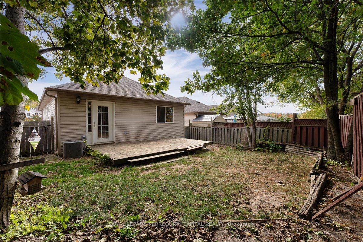 Photo 38 of 54 Copeman Crescent, Barrie, Painswick North — HOMEH