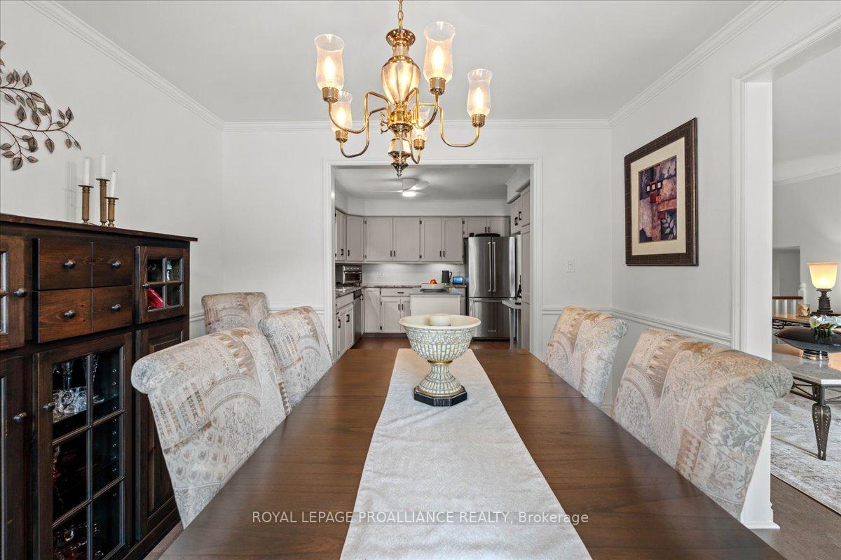 Photo 13 of 109 Edward Street, Stirling-Rawdon, Stirling Ward — HOMEH
