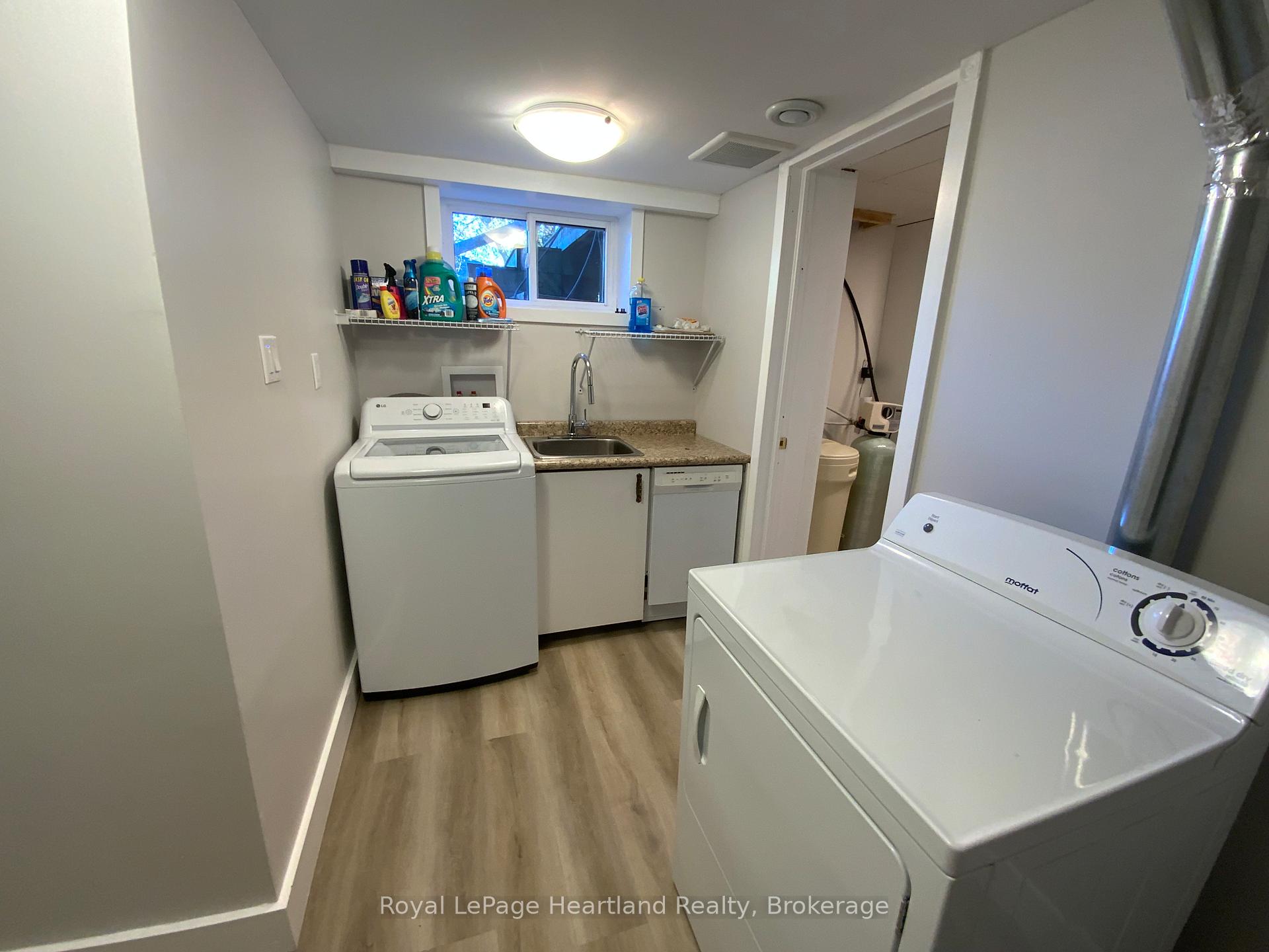 Photo 7 of 107 Erie Street S, Central Huron, Clinton — HOMEH