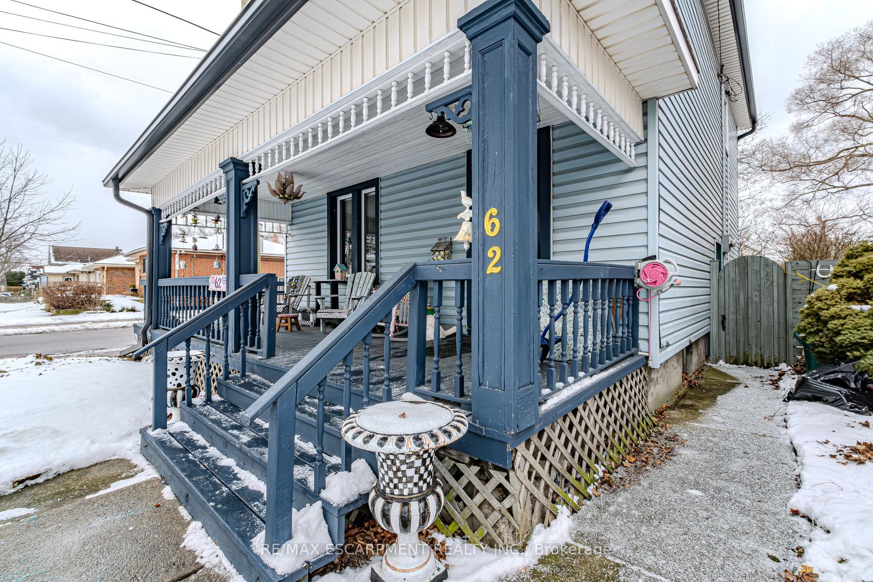 Photo 3 of 62 East 23rd Street, Hamilton, Eastmount — HOMEH
