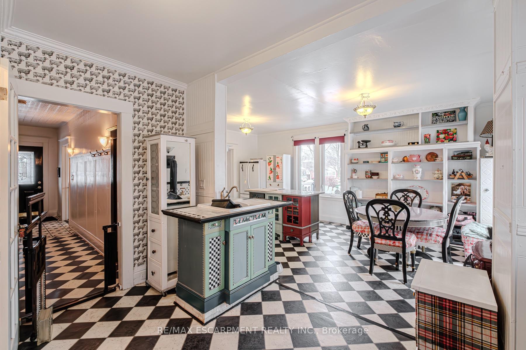 Photo 16 of 62 East 23rd Street, Hamilton, Eastmount — HOMEH