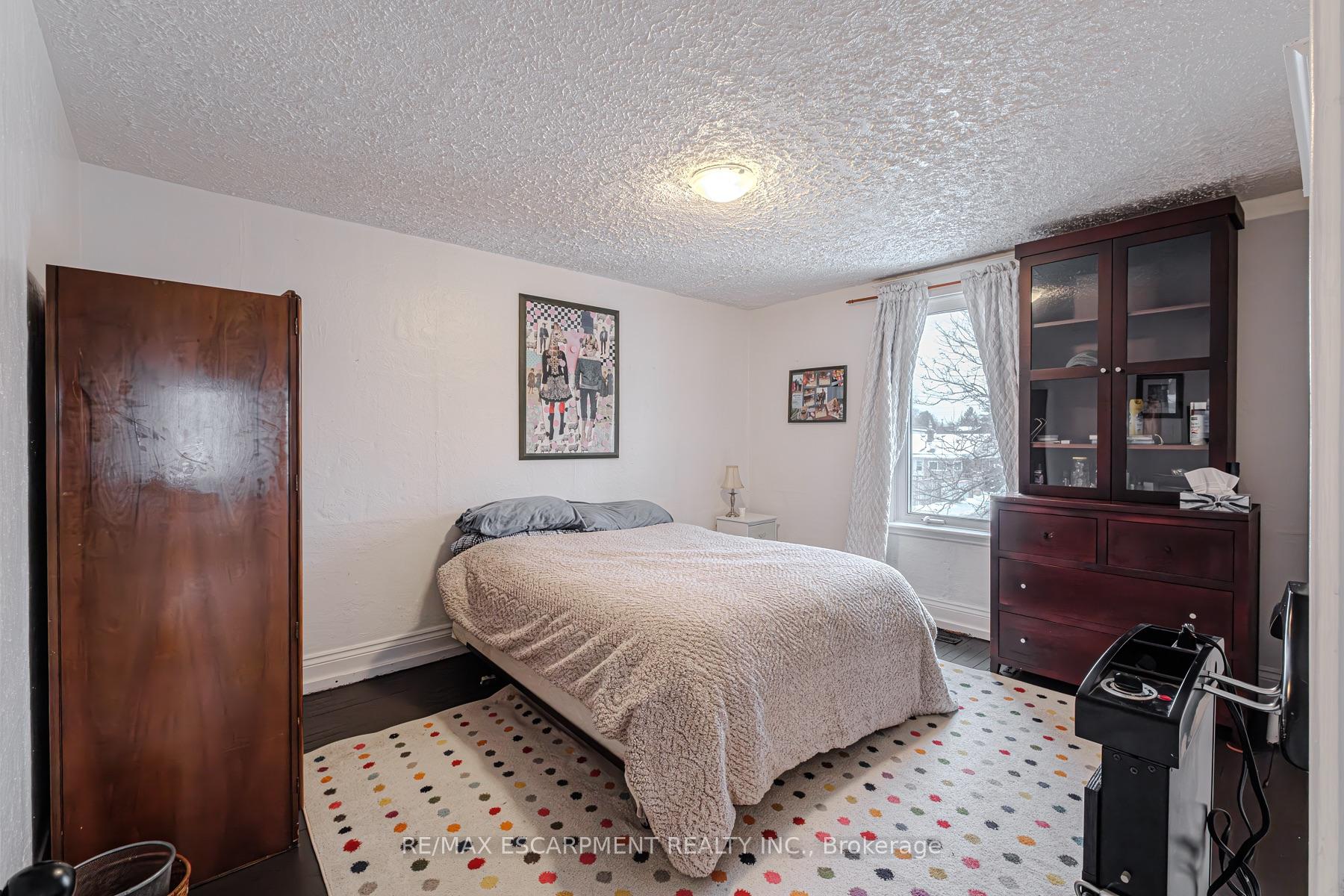 Photo 24 of 62 East 23rd Street, Hamilton, Eastmount — HOMEH
