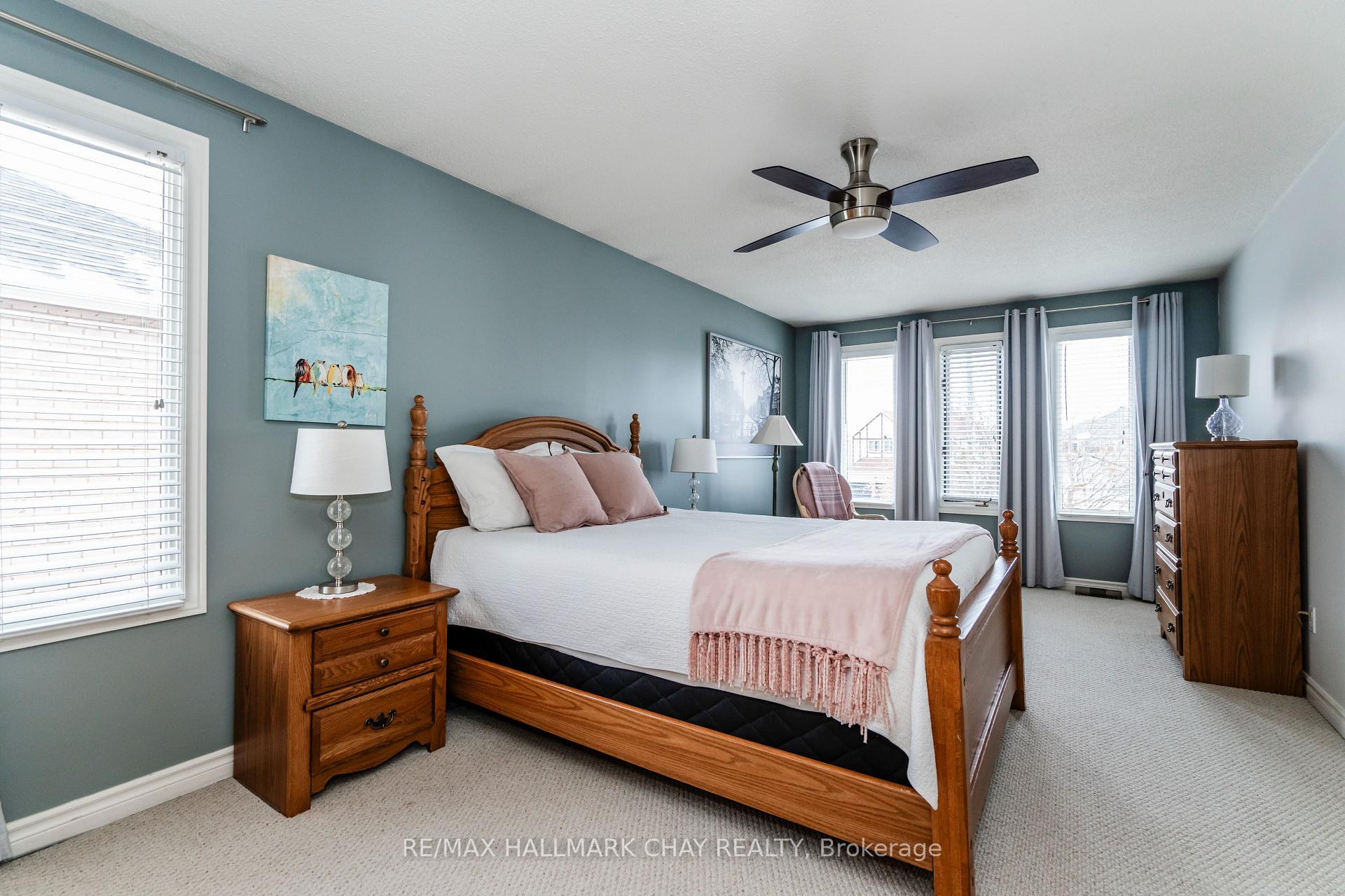 Photo 18 of 501 Grove Street E, Barrie, Grove East — HOMEH