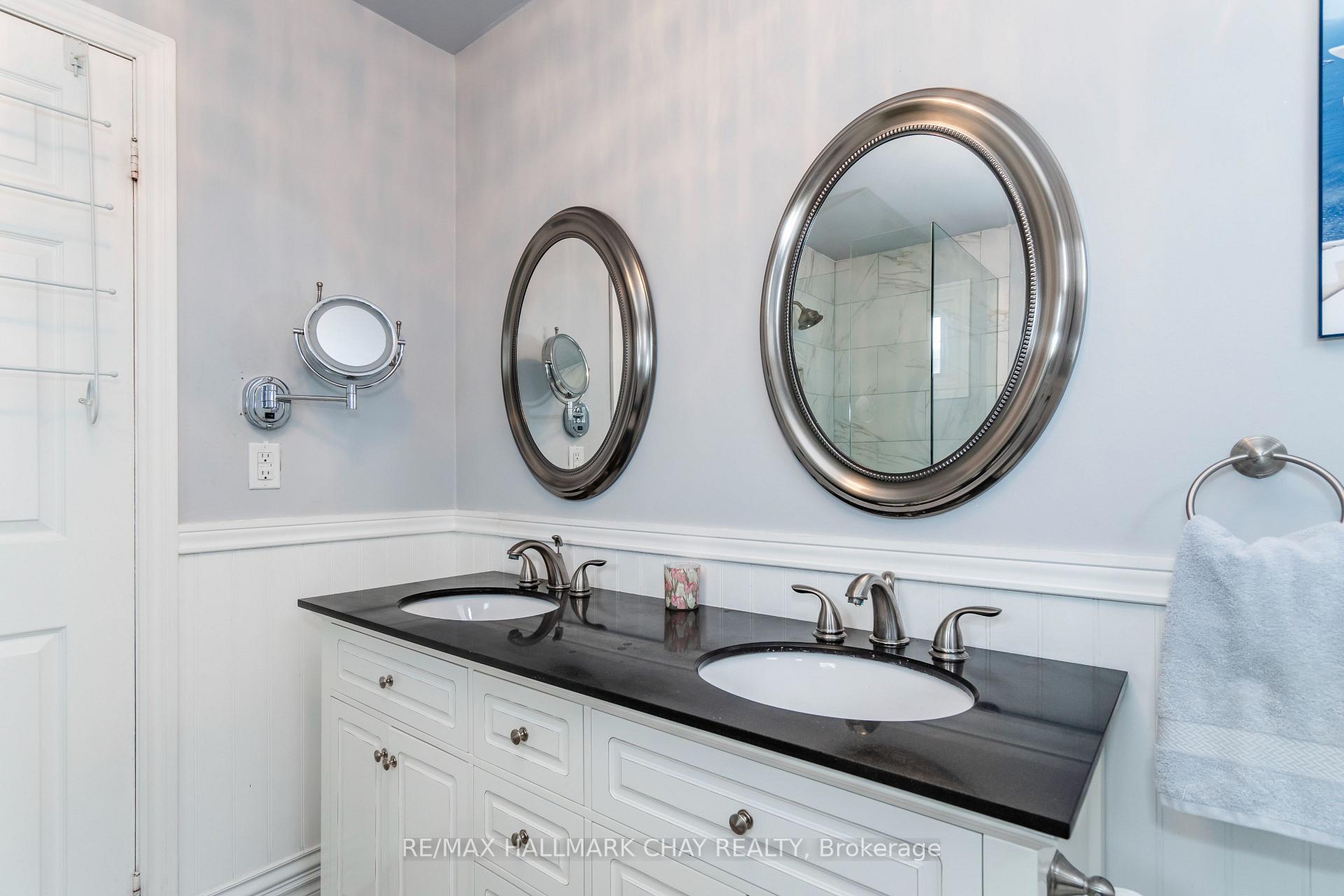 Photo 19 of 501 Grove Street E, Barrie, Grove East — HOMEH
