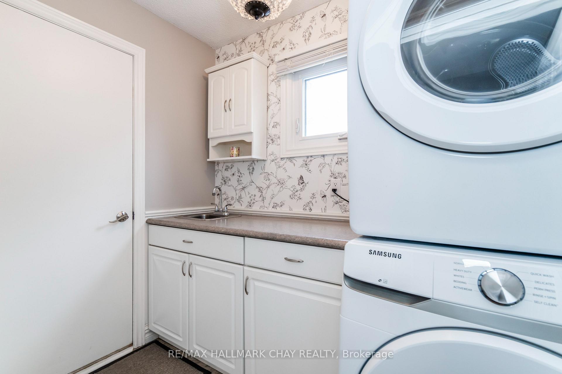 Photo 31 of 501 Grove Street E, Barrie, Grove East — HOMEH