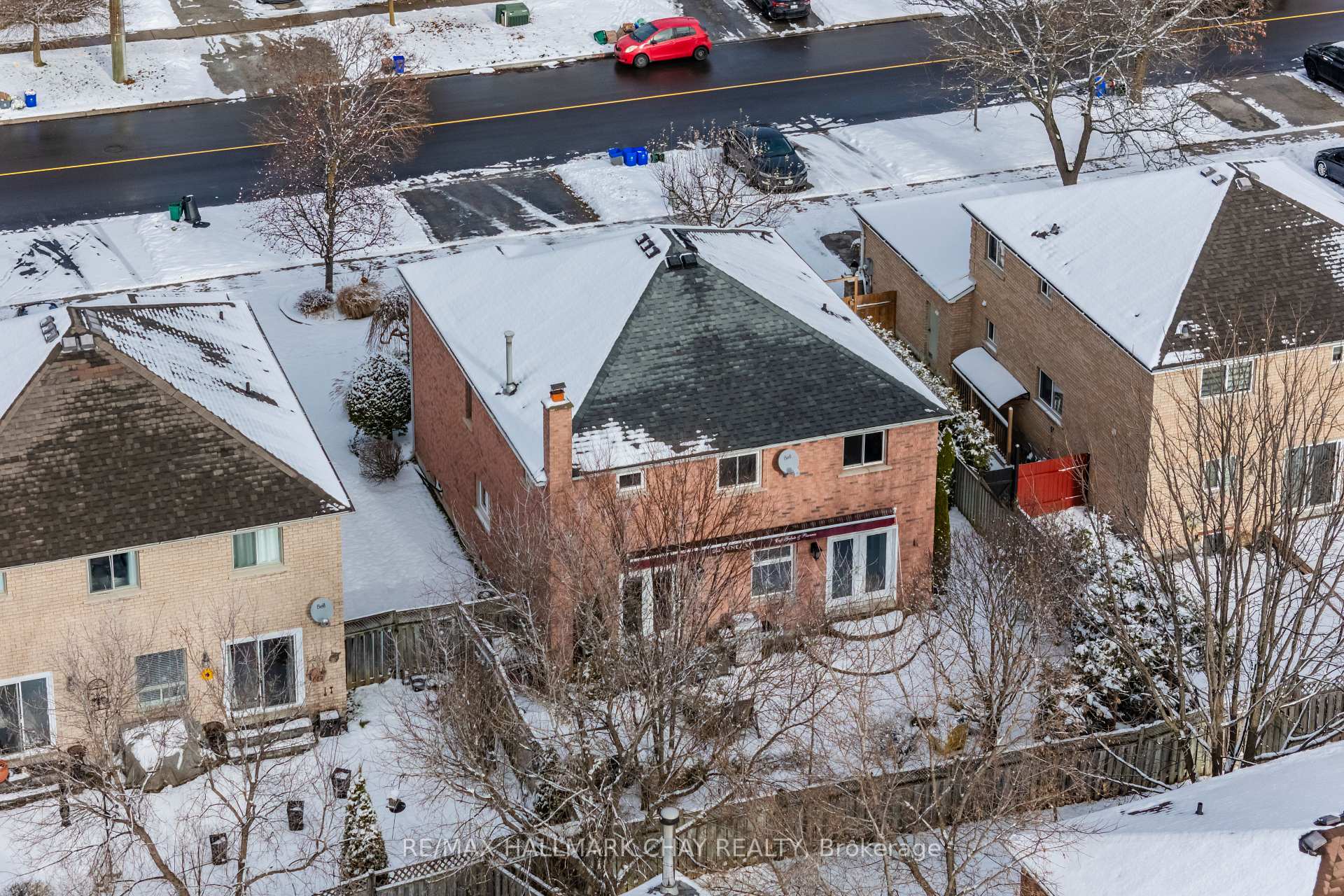 Photo 38 of 501 Grove Street E, Barrie, Grove East — HOMEH